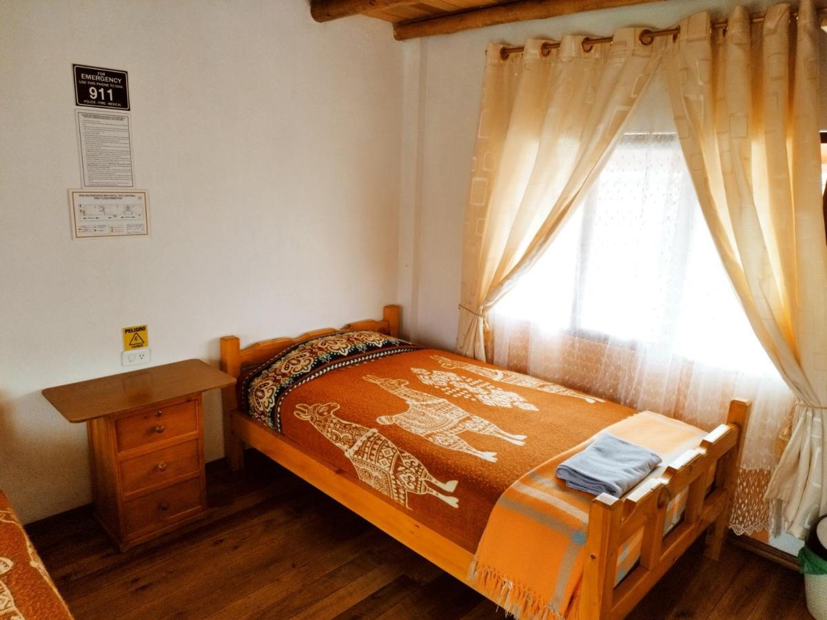 Hostal Taita Cristobal Isinlivi Екстериор снимка