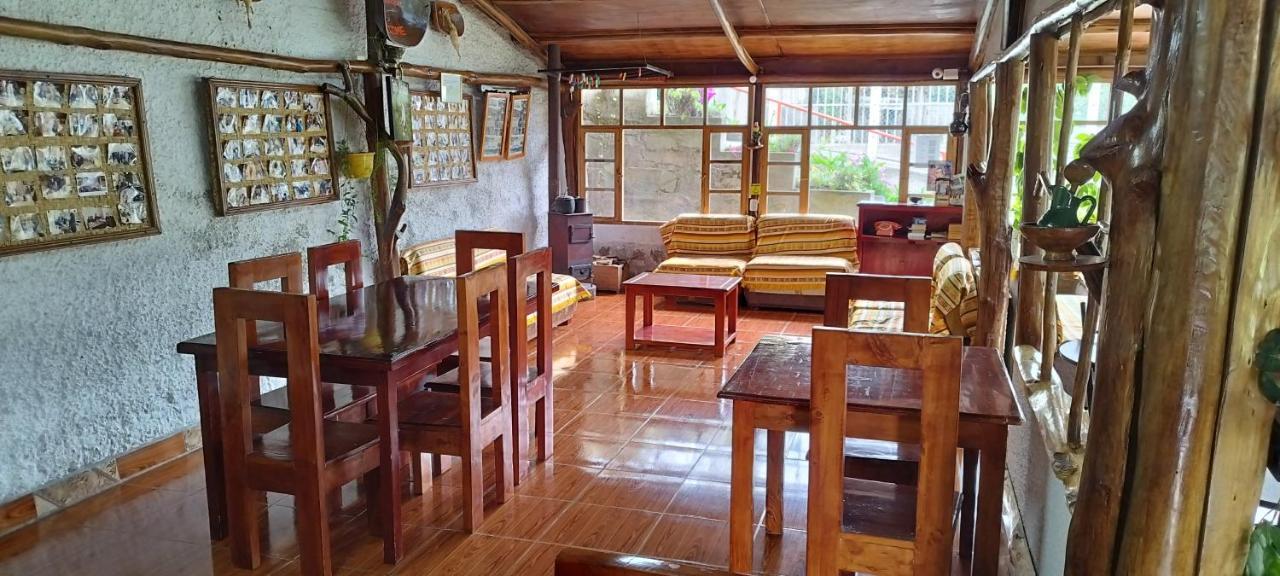 Hostal Taita Cristobal Isinlivi Екстериор снимка