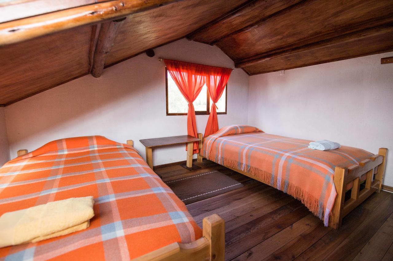 Hostal Taita Cristobal Isinlivi Екстериор снимка