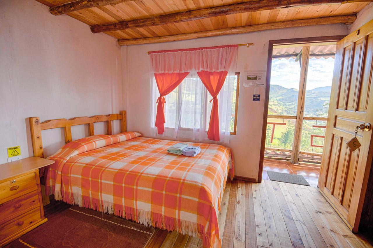 Hostal Taita Cristobal Isinlivi Екстериор снимка
