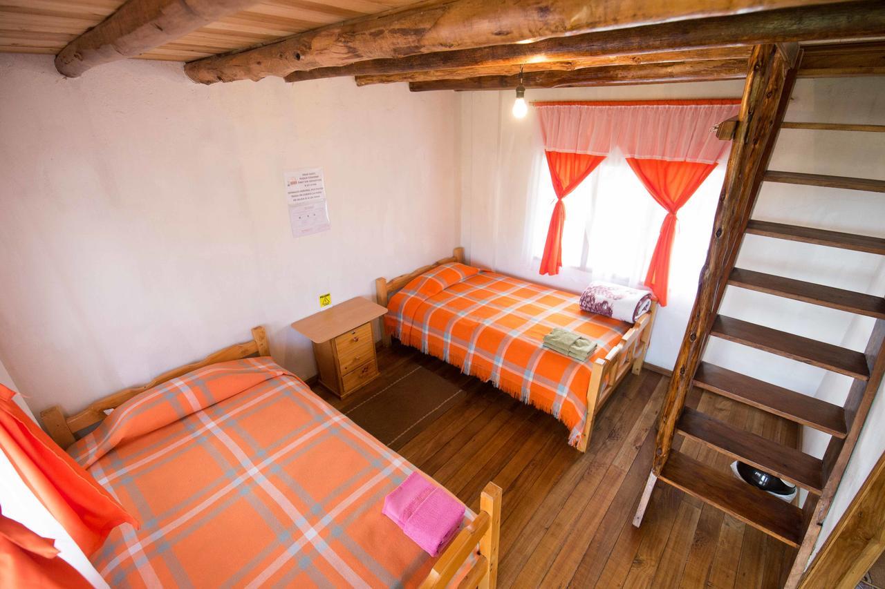 Hostal Taita Cristobal Isinlivi Екстериор снимка